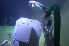 DROP researchers successfully deploy a deep-sea ARMS at 396 feet using their submersible.