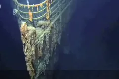 the titanic underwater